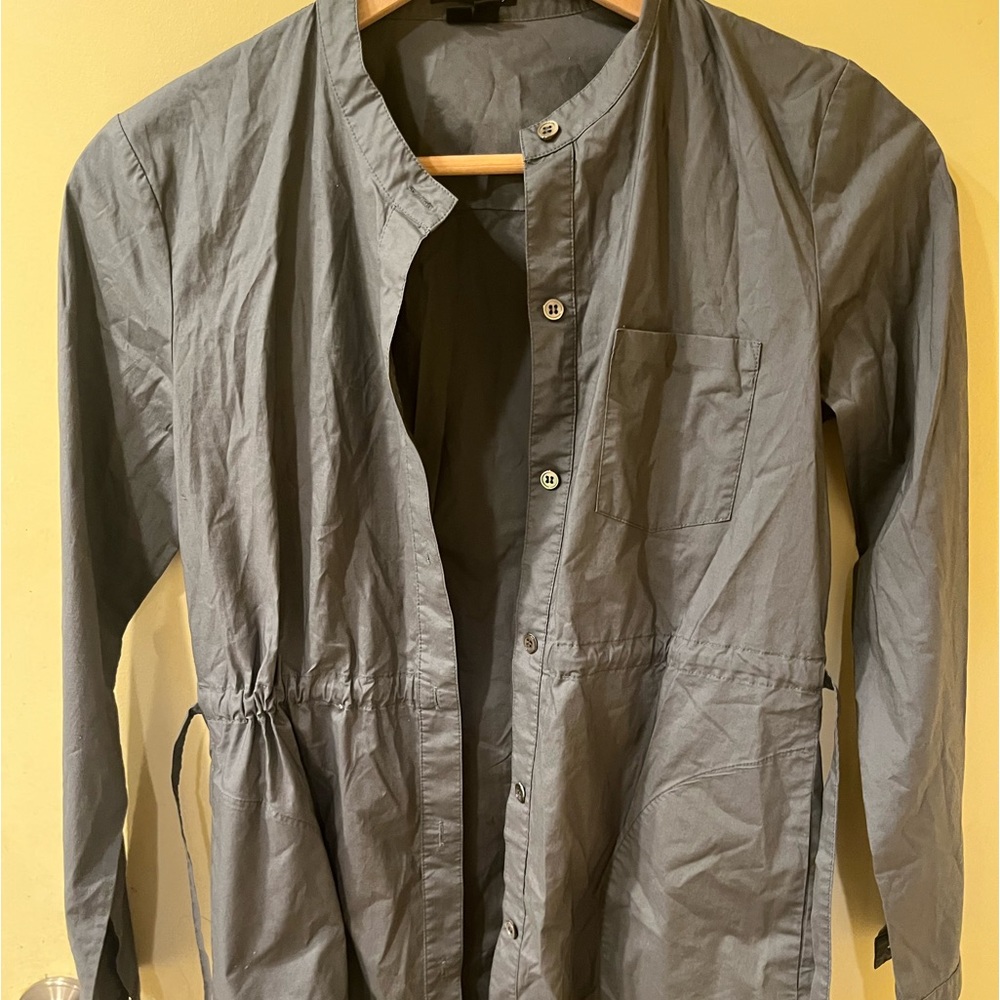 Theory light jacket dark green worn but in really good condition